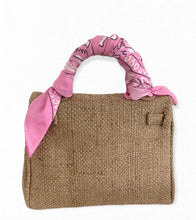 Load image into Gallery viewer, Kamille pink coffee print jute bag

